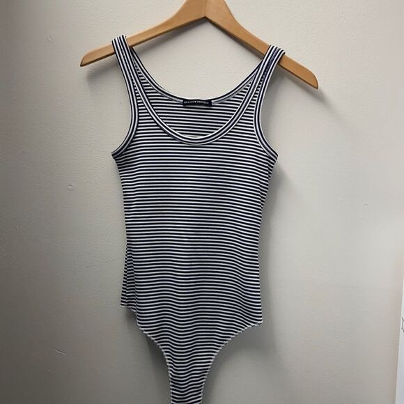 Brandy Melville Body Suit Stripe Black / White Sz3 - Picture 1 of 5